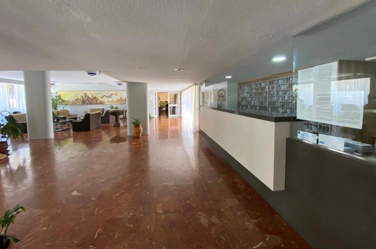 Apt Centrico Con Vistas Y Piscinas Benalmadena Exterior photo